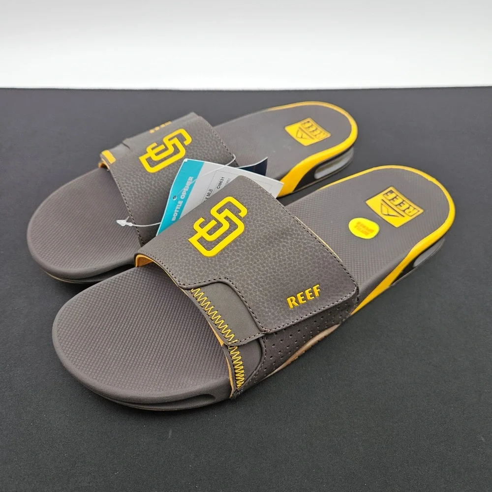 Reef Fanning Slide X MLB San Diego Padres Mens Sz 13 Brown Yellow Sandals CI8631